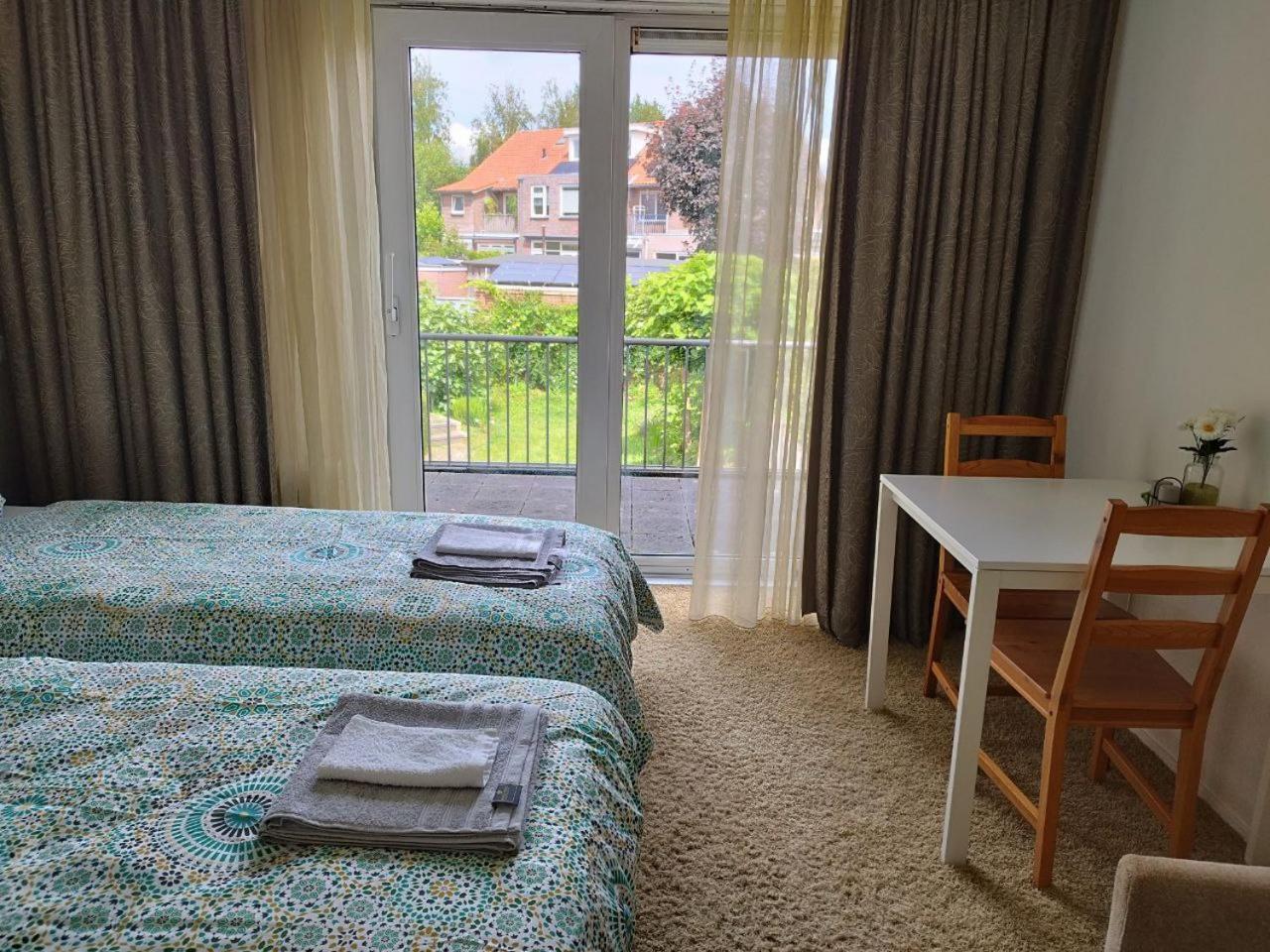 Tranquil Retreat - Free American Pancake-Guest House أرنهيم المظهر الخارجي الصورة